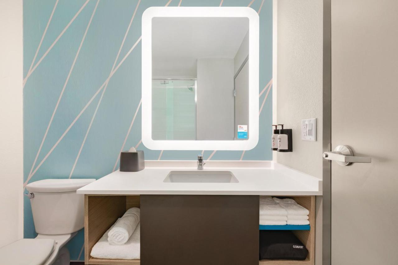 Avid Hotel Auburn - University Area By Ihg エクステリア 写真